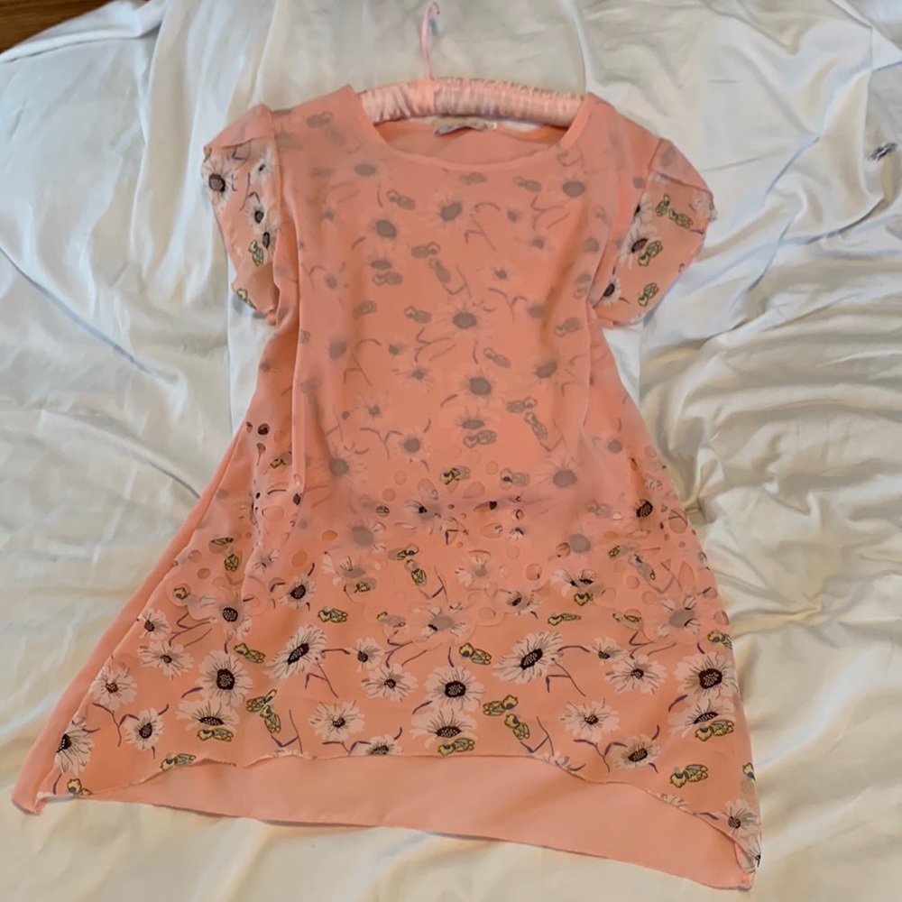 Semi sheer tunic top, Size US M, Coral colour, unique design.
